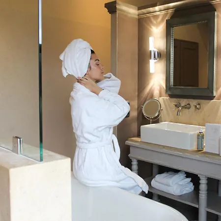 Hotel La Bastide Du Clos Des Roses - Les Collectionneurs