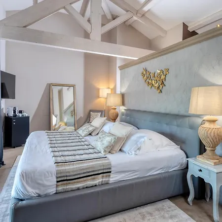La Bastide Du Clos Des Roses - Les Collectionneurs Hotel 4*